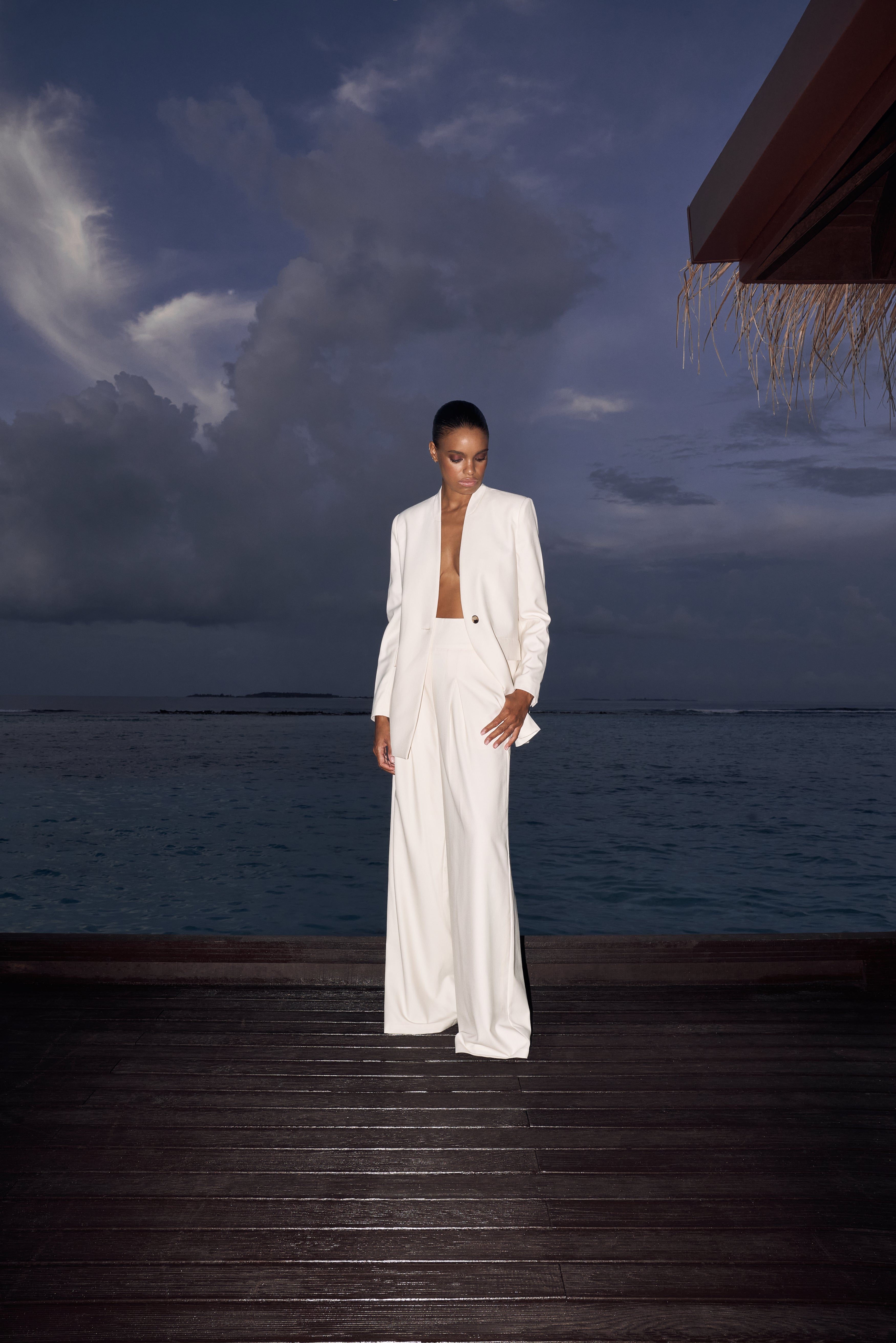 'DALIAS' WOOL BLEND WIDE LEG TROUSERS - OFF WHITE